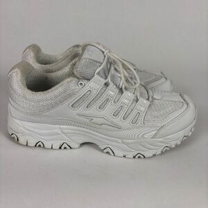 Avia White Athletic/Running Shoes Size 8.5